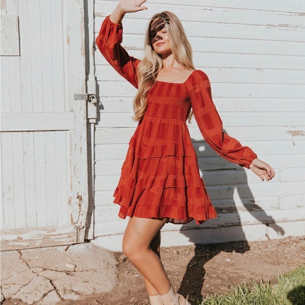 It's About Time Tiered Dress - Picture 2 of 8